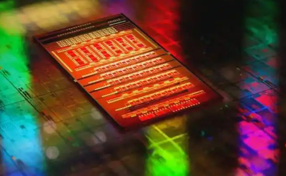 突破技术瓶颈：国内硅光晶圆测试系统的创新与应用